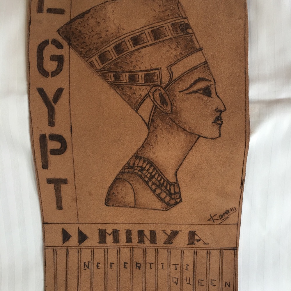Hanging handmade photo of queen Nefertiti